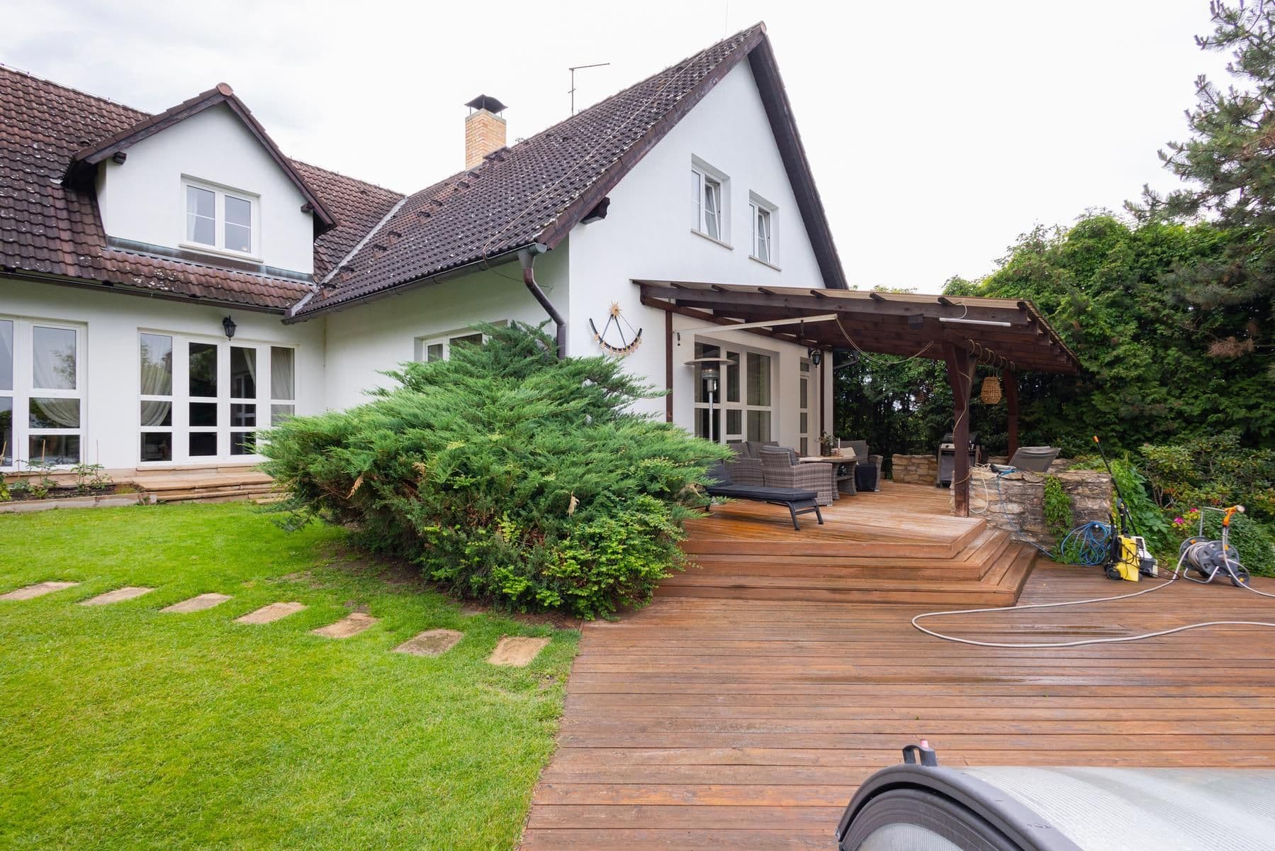 Prodej domu 430 m², pozemek 2.435 m², Trojická, Mělník, Středočeský kraj Prodej domu 430 m², pozemek 2.435 m², Trojická, Mělník, Středočeský kraj
