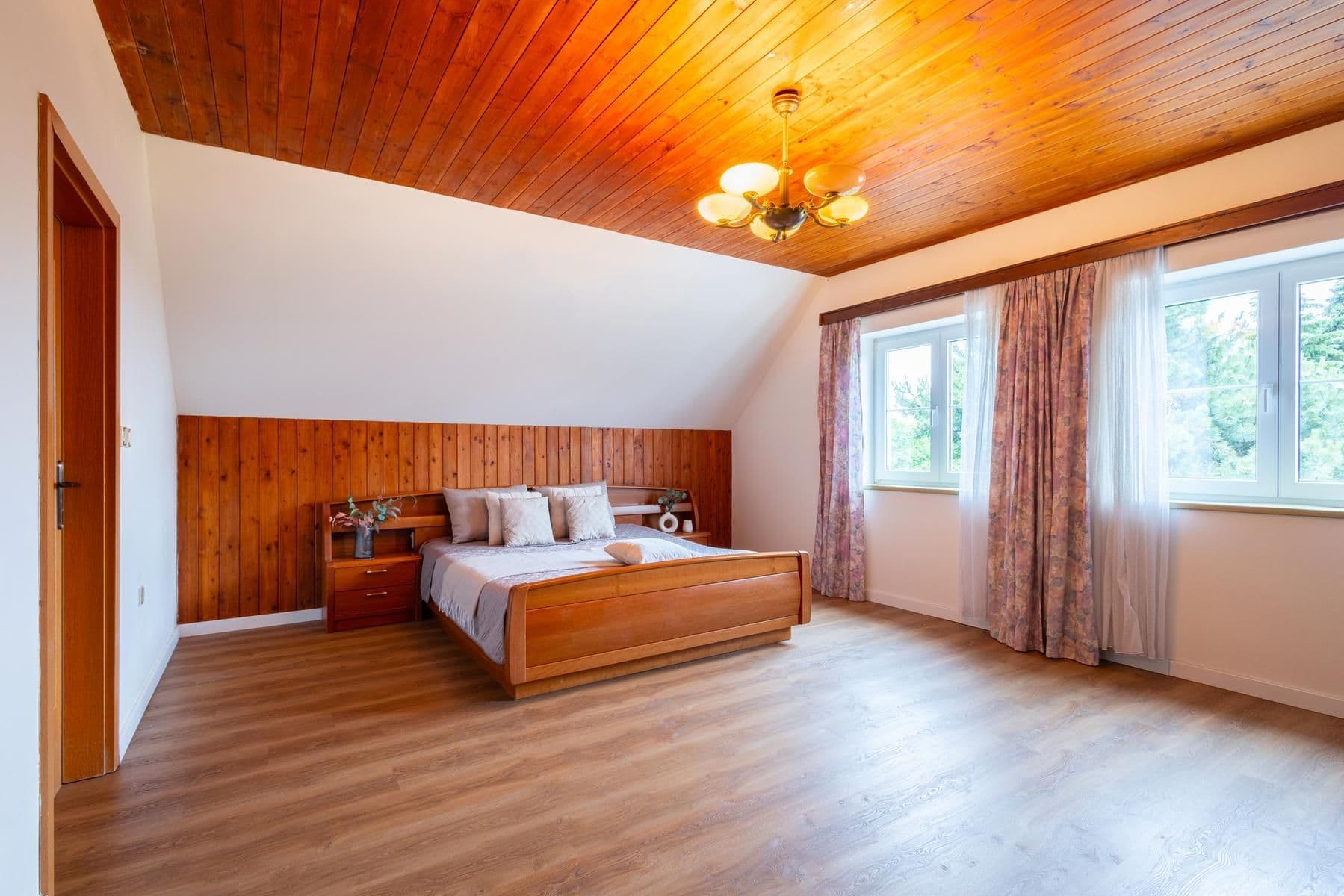 Prodej domu 430 m², pozemek 2.435 m², Trojická, Mělník, Středočeský kraj Prodej domu 430 m², pozemek 2.435 m², Trojická, Mělník, Středočeský kraj