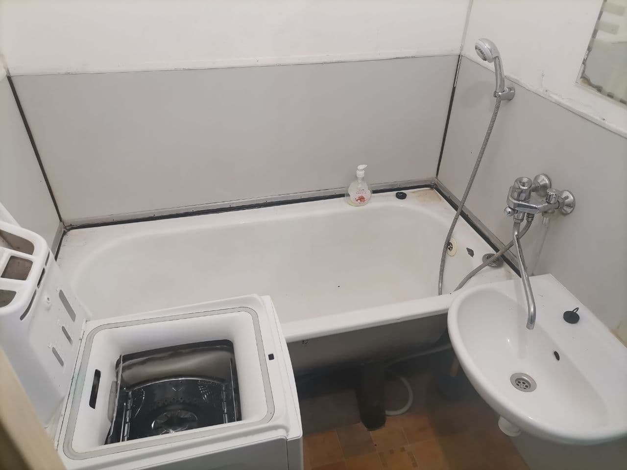 Pronájem bytu 3+1 61 m², Hlavní, Hanušovice, Olomoucký kraj Pronájem bytu 3+1 61 m², Hlavní, Hanušovice, Olomoucký kraj