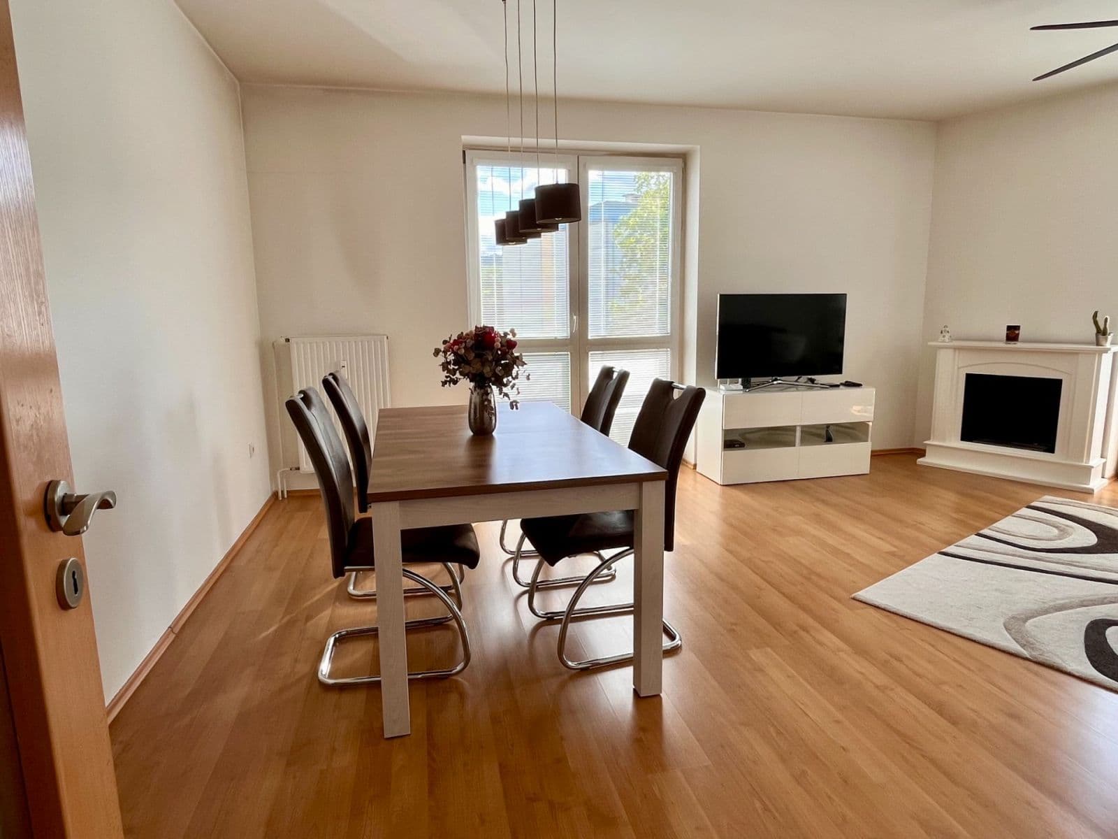 Prodej bytu 3+1 79 m², Jegorovova, Banská Bystrica, Banskobystrický kraj Prodej bytu 3+1 79 m², Jegorovova, Banská Bystrica, Banskobystrický kraj