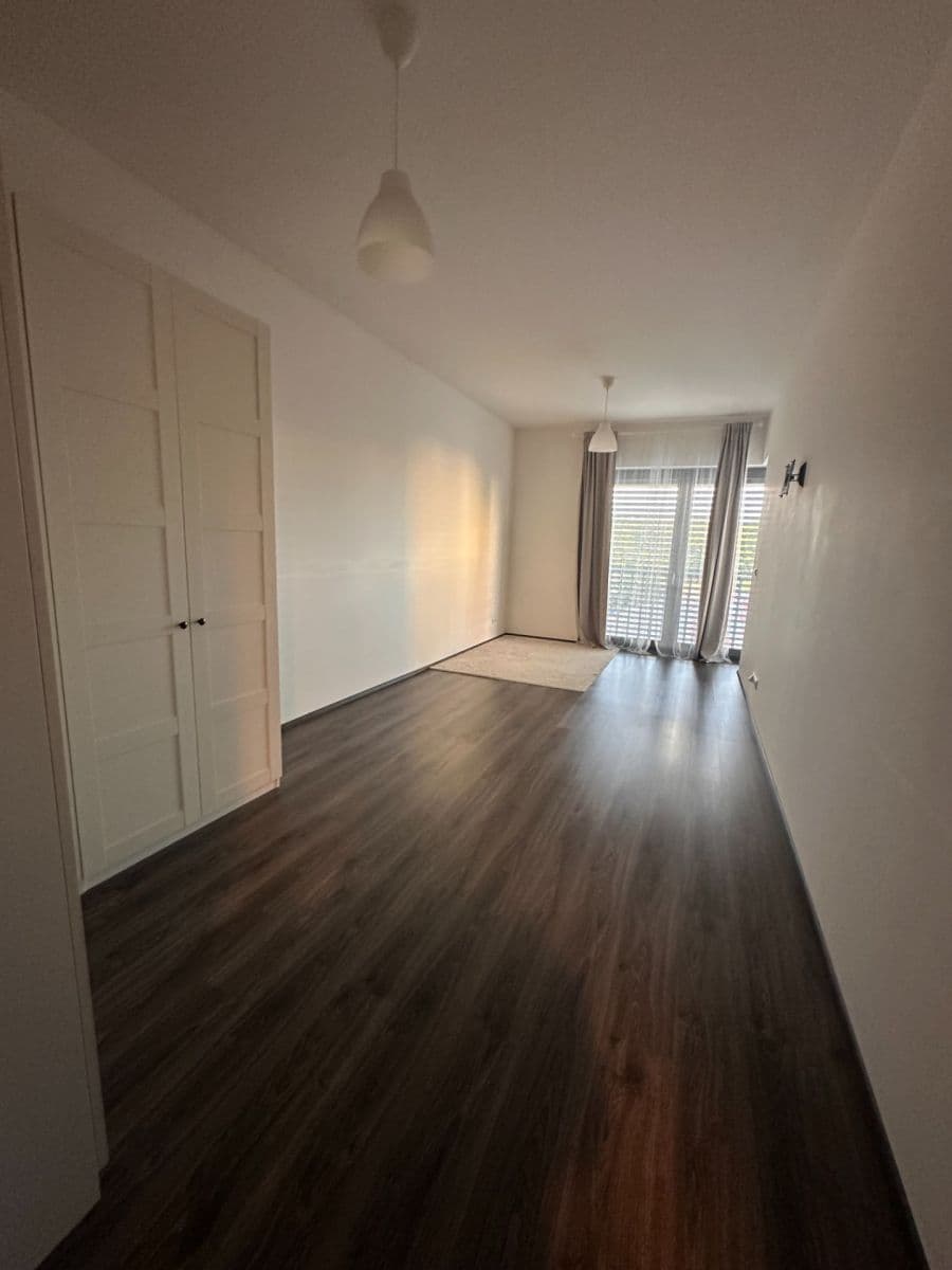 Pronájem bytu 2+kk 63 m², U Pernštejnských, Praha, Praha Pronájem bytu 2+kk 63 m², U Pernštejnských, Praha, Praha
