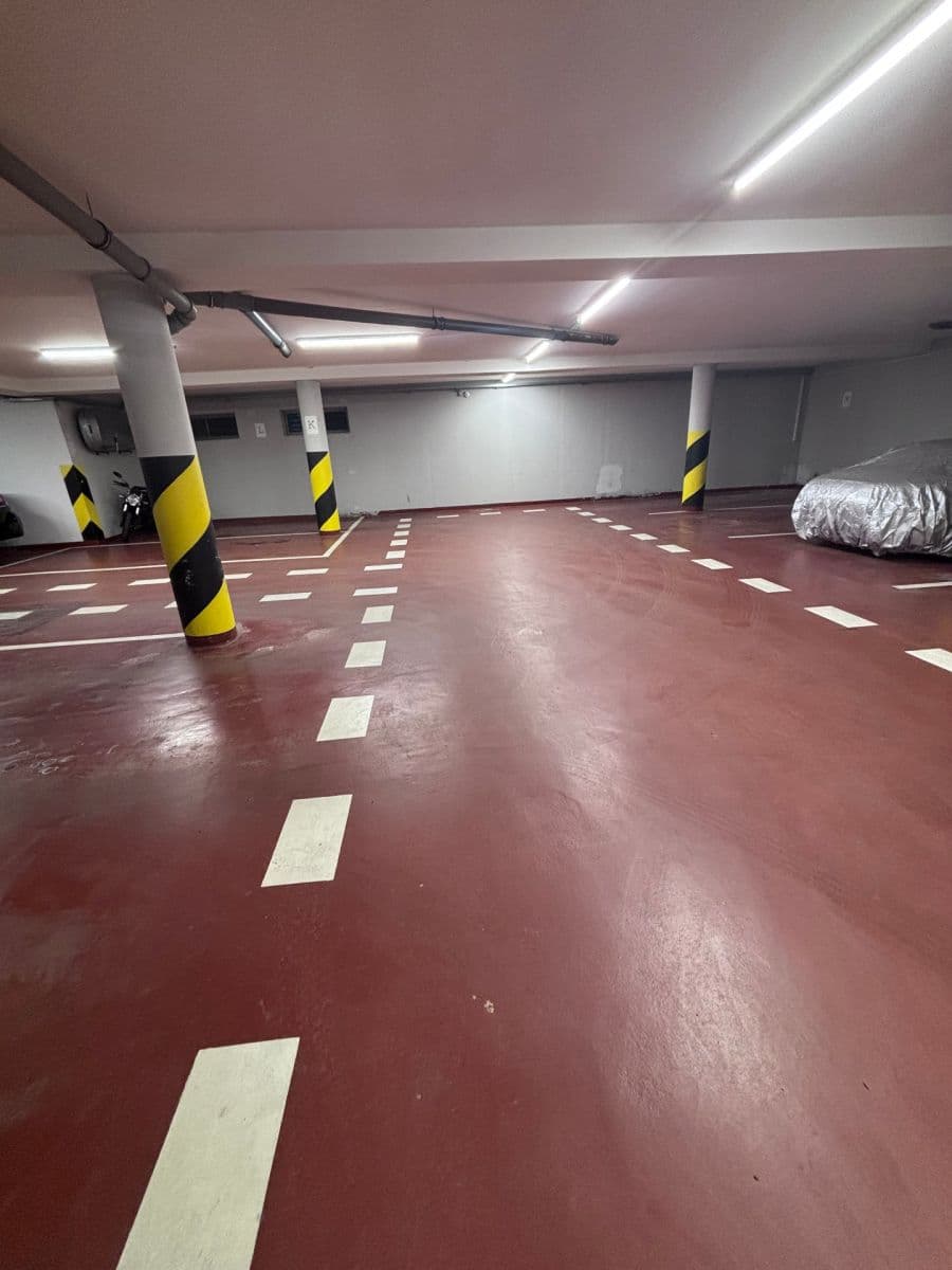 Pronájem garáže 14 m², Na Rozdílu, Praha, Praha Pronájem garáže 14 m², Na Rozdílu, Praha, Praha