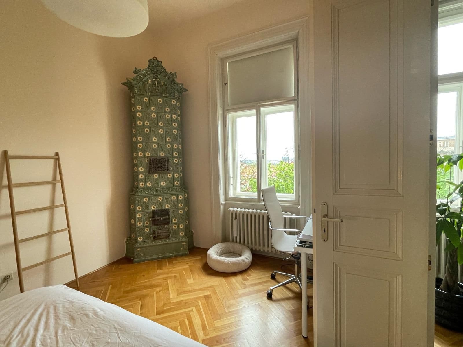 Pronájem bytu 3+kk 85 m², Slovenská, Praha, Praha Pronájem bytu 3+kk 85 m², Slovenská, Praha, Praha