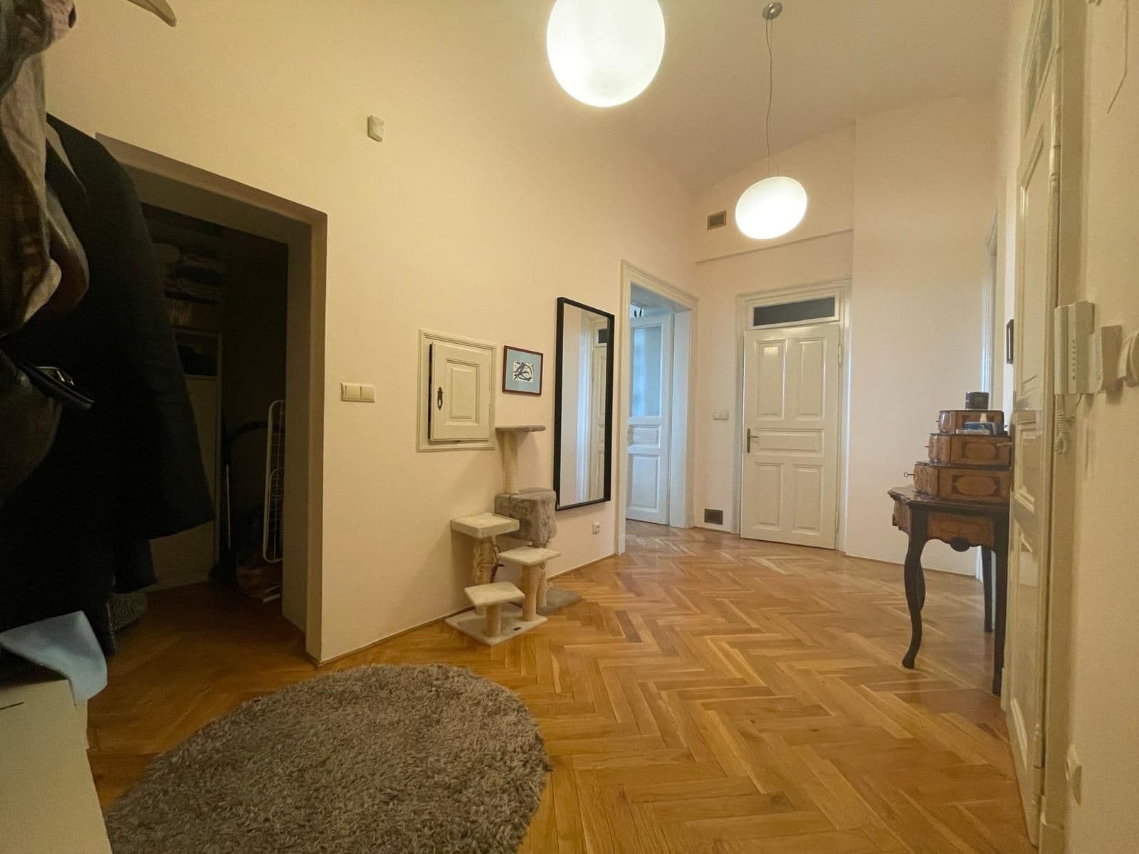 Pronájem bytu 3+kk 85 m², Slovenská, Praha, Praha Pronájem bytu 3+kk 85 m², Slovenská, Praha, Praha