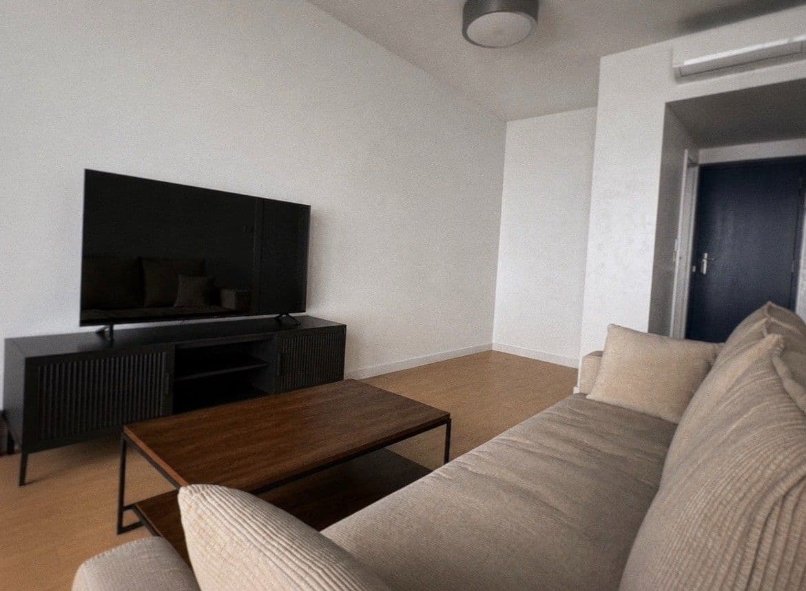Pronájem bytu 2+1 41 m², Svitákova, Praha, Praha Pronájem bytu 2+1 41 m², Svitákova, Praha, Praha