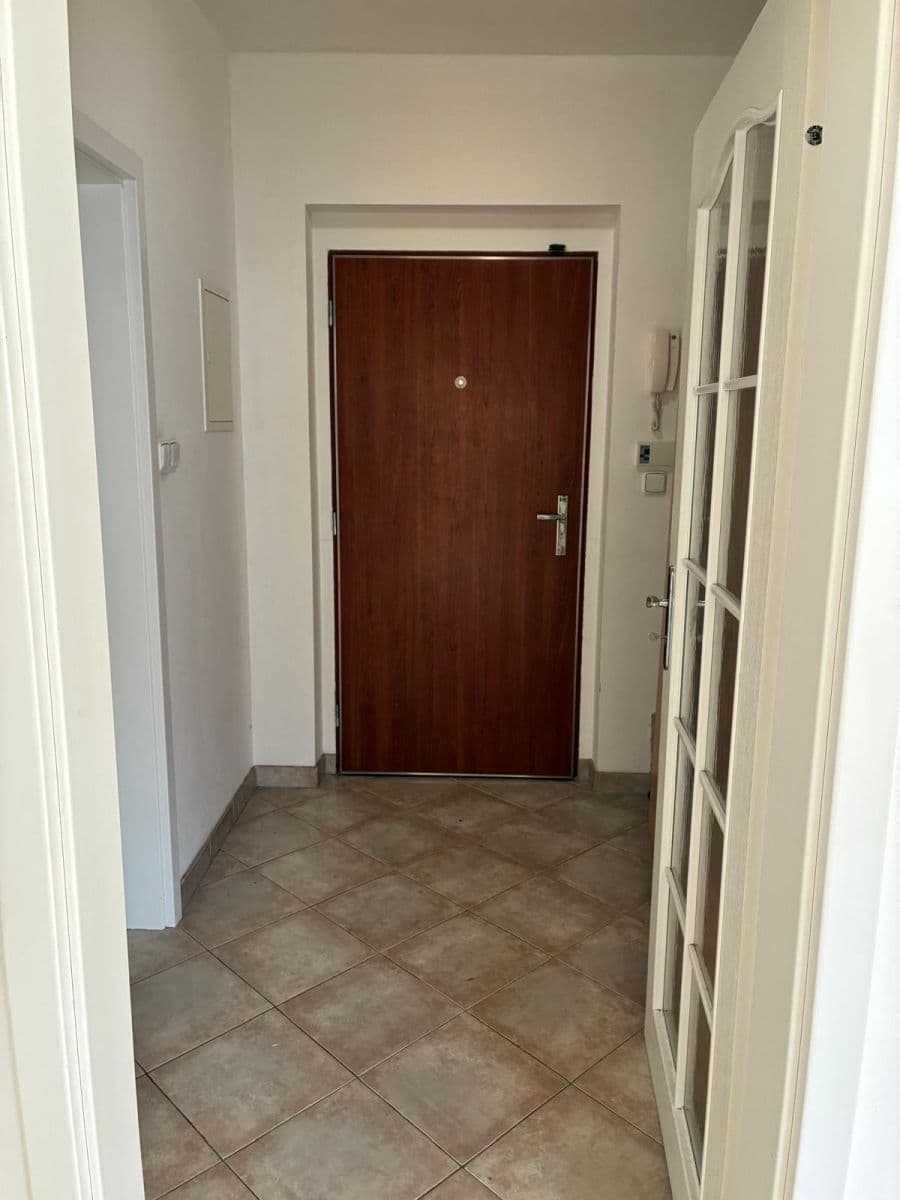 Pronájem bytu 1+kk 37 m², Mattioliho, Praha, Praha Pronájem bytu 1+kk 37 m², Mattioliho, Praha, Praha