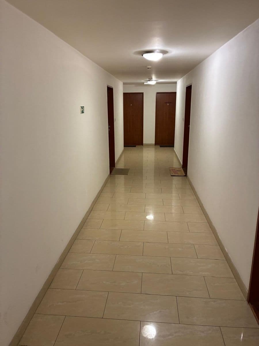 Pronájem bytu 1+kk 37 m², Mattioliho, Praha, Praha Pronájem bytu 1+kk 37 m², Mattioliho, Praha, Praha