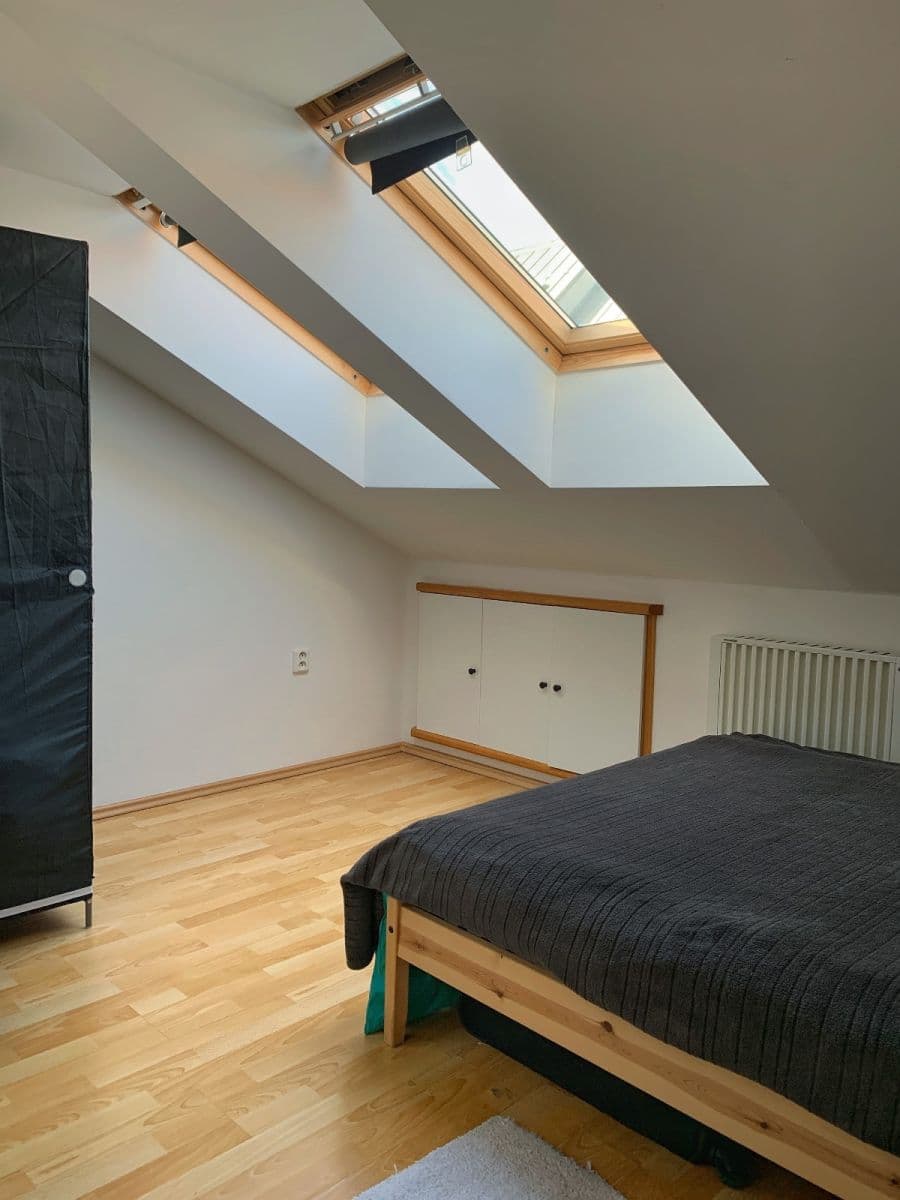 Pronájem bytu 2+kk 42 m², Sevastopolská, Praha, Praha Pronájem bytu 2+kk 42 m², Sevastopolská, Praha, Praha