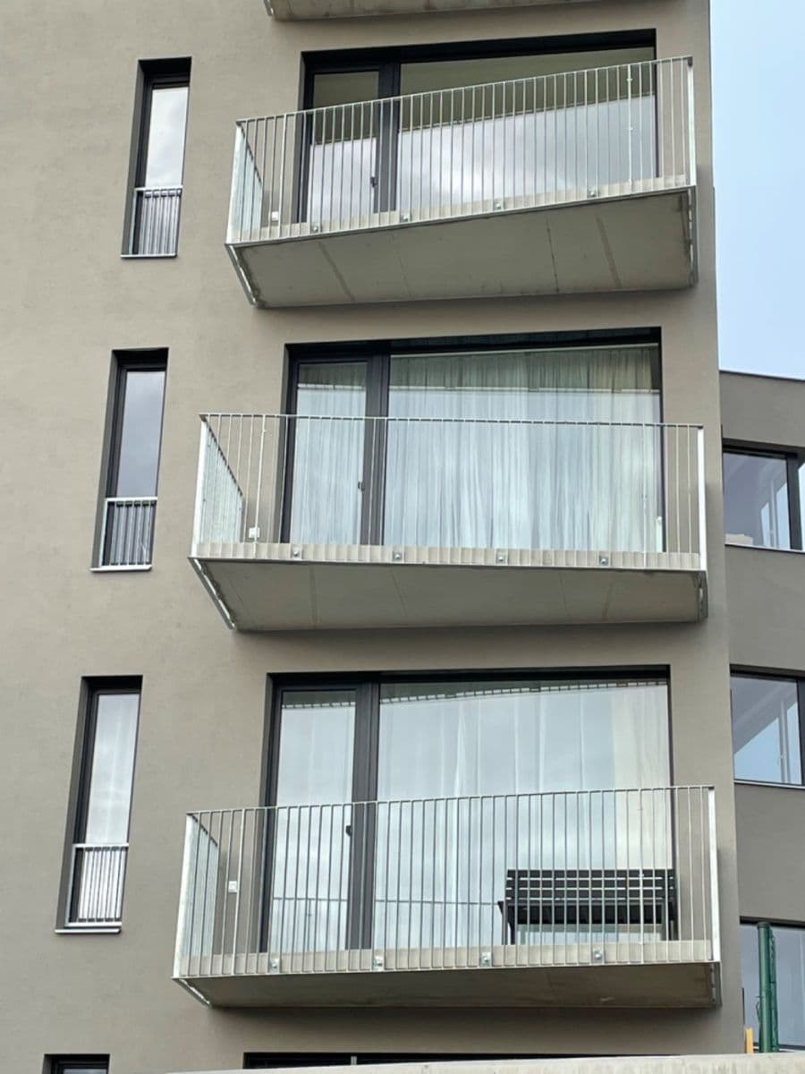 Pronájem bytu 2+kk 56 m², V Hliníkách, Chrudim, Pardubický kraj Pronájem bytu 2+kk 56 m², V Hliníkách, Chrudim, Pardubický kraj
