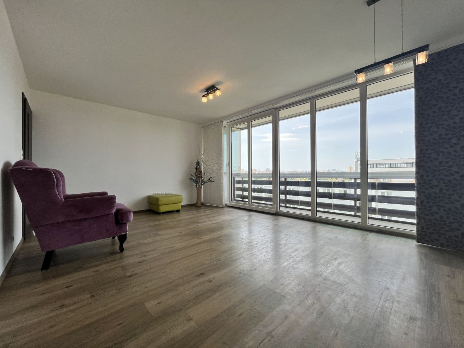 Pronájem bytu 3+kk 79 m², Doubravčická, Praha, Praha Pronájem bytu 3+kk 79 m², Doubravčická, Praha, Praha