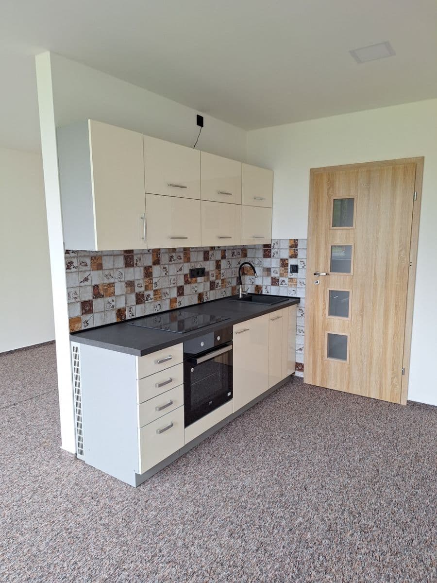 Pronájem bytu 1+kk 37 m², Horská, Tanvald, Liberecký kraj Pronájem bytu 1+kk 37 m², Horská, Tanvald, Liberecký kraj
