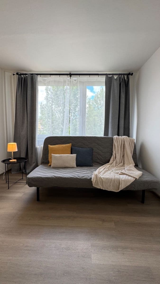 Pronájem bytu 3+1 16 m², Nušlova, Praha, Praha Pronájem bytu 3+1 16 m², Nušlova, Praha, Praha