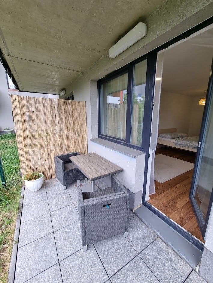 Pronájem bytu 1+kk 38 m², Babická, Praha, Praha Pronájem bytu 1+kk 38 m², Babická, Praha, Praha