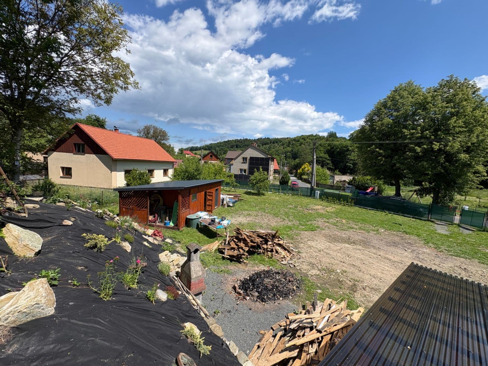 Prodej pozemku 1.305 m², Metylovice, Moravskoslezský kraj Prodej pozemku 1.305 m², Metylovice, Moravskoslezský kraj