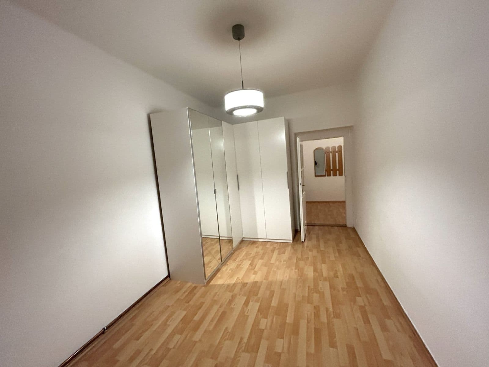 Pronájem bytu 2+kk 45 m², Žerotínova, Praha, Praha Pronájem bytu 2+kk 45 m², Žerotínova, Praha, Praha
