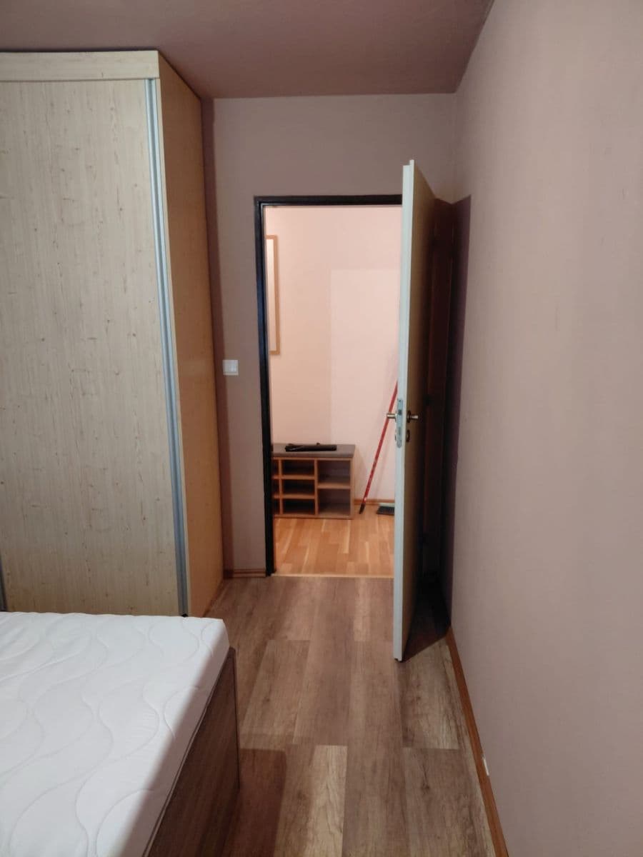 Pronájem bytu 3+kk 63 m², Mírová, Milovice, Středočeský kraj Pronájem bytu 3+kk 63 m², Mírová, Milovice, Středočeský kraj