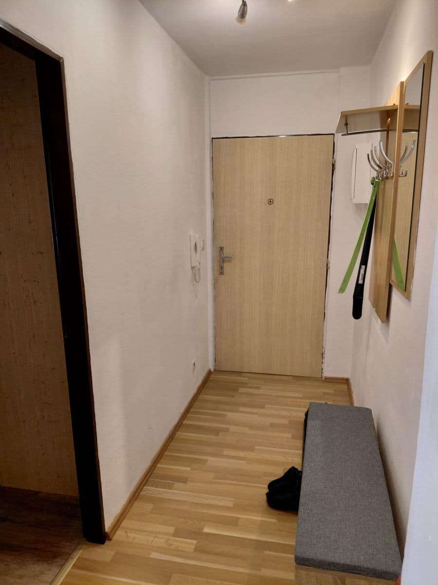 Pronájem bytu 3+kk 63 m², Mírová, Milovice, Středočeský kraj Pronájem bytu 3+kk 63 m², Mírová, Milovice, Středočeský kraj
