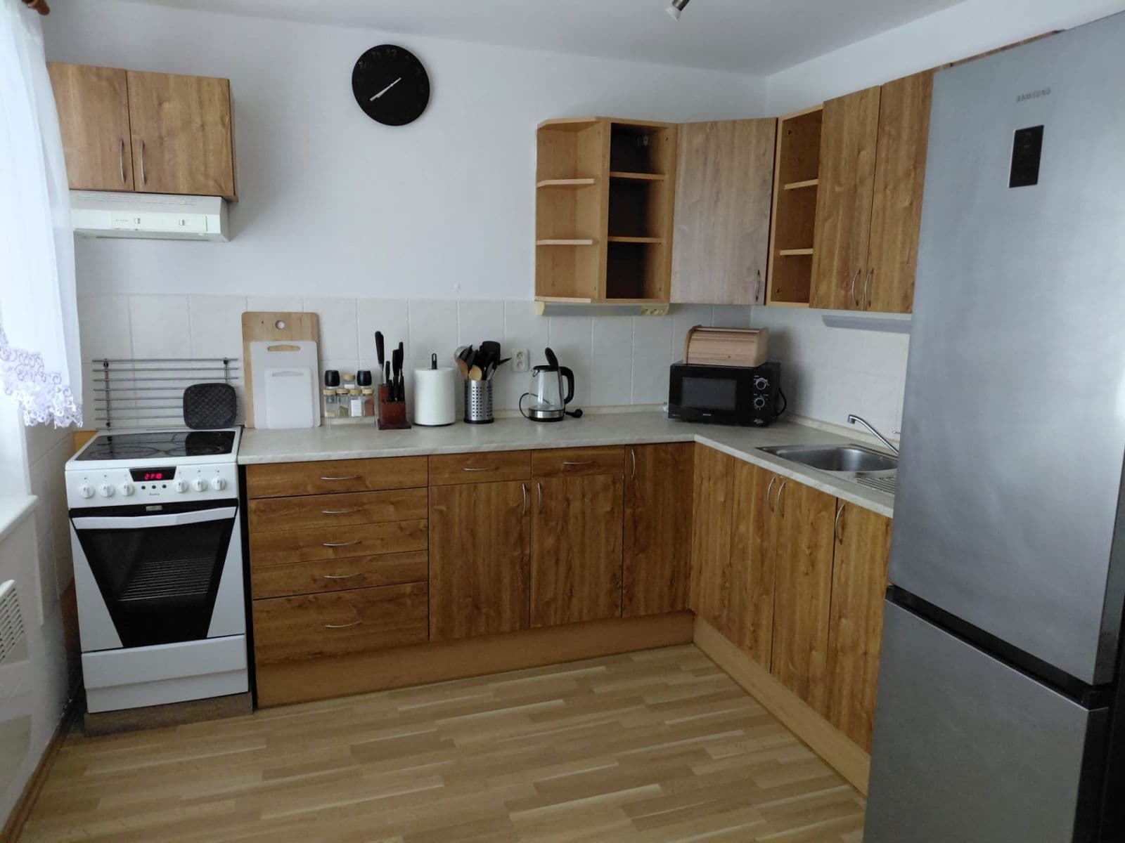 Pronájem bytu 3+kk 63 m², Mírová, Milovice, Středočeský kraj Pronájem bytu 3+kk 63 m², Mírová, Milovice, Středočeský kraj