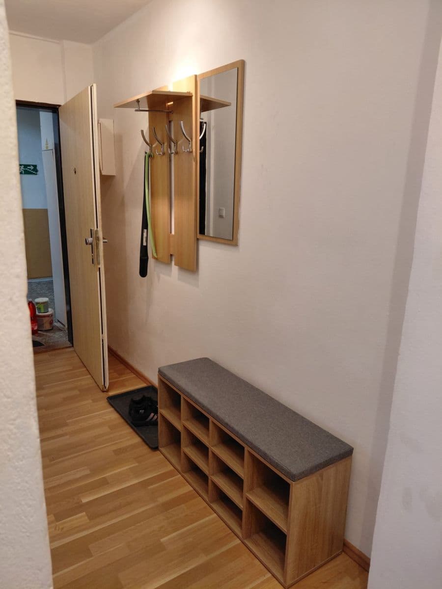 Pronájem bytu 3+kk 63 m², Mírová, Milovice, Středočeský kraj Pronájem bytu 3+kk 63 m², Mírová, Milovice, Středočeský kraj