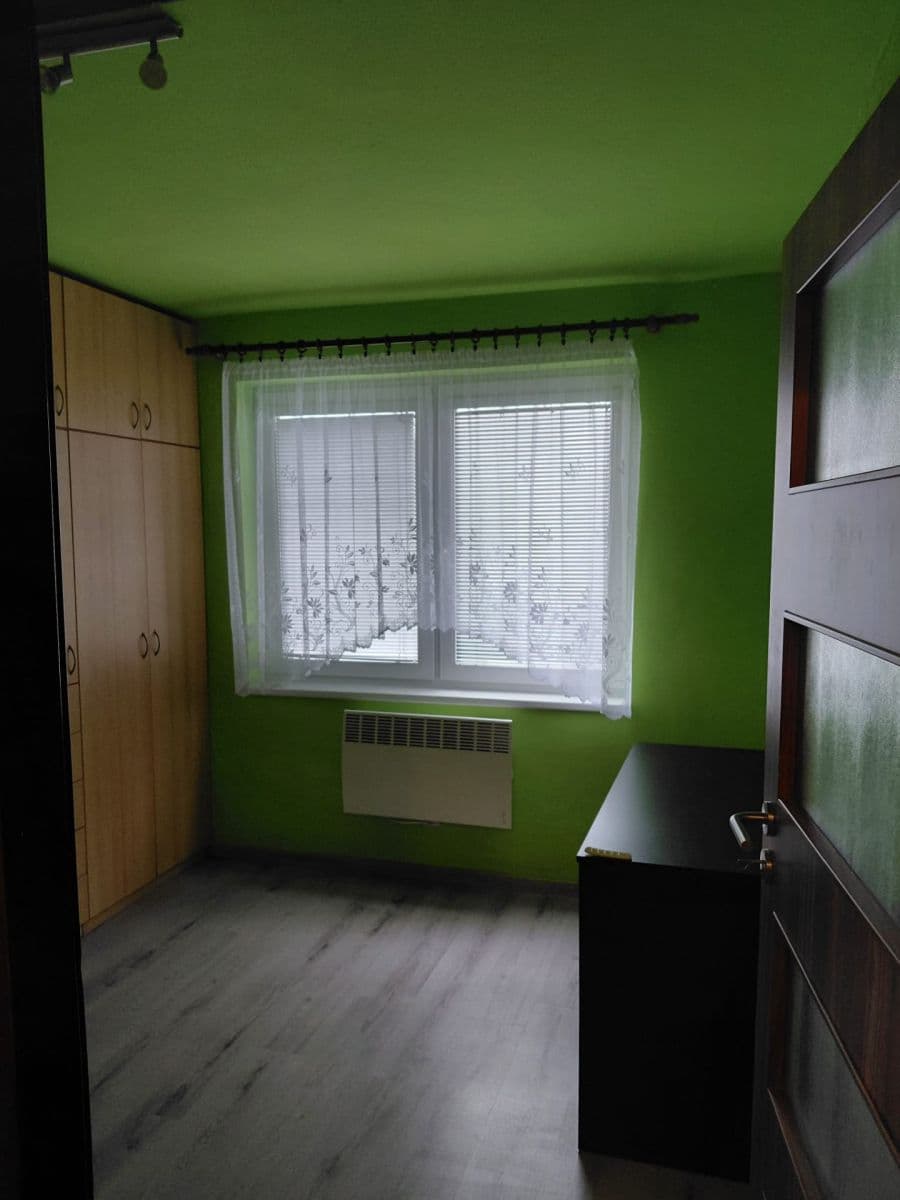 Pronájem bytu 3+kk 63 m², Mírová, Milovice, Středočeský kraj Pronájem bytu 3+kk 63 m², Mírová, Milovice, Středočeský kraj