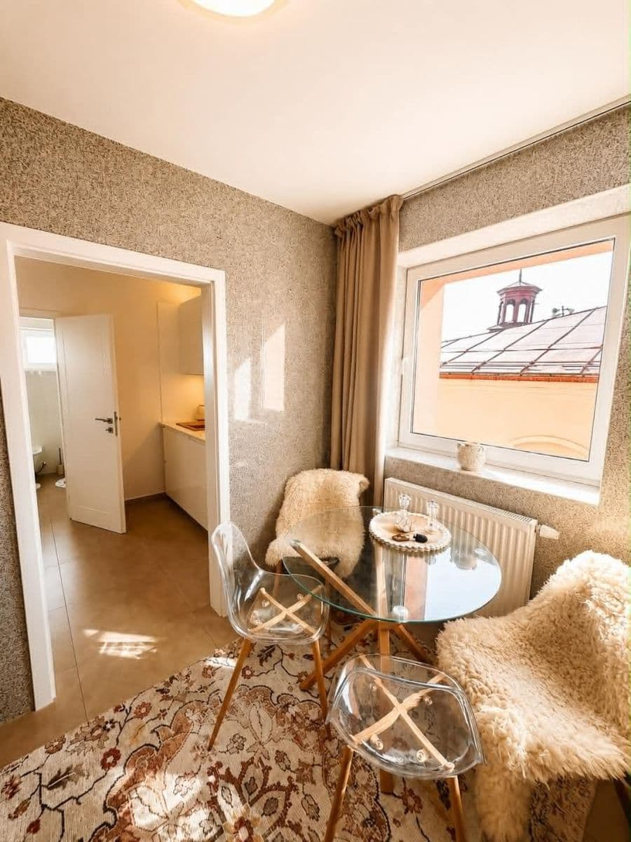 Prodej bytu 2+1 56 m², Rýchorské náměstí, Žacléř, Královéhradecký kraj Prodej bytu 2+1 56 m², Rýchorské náměstí, Žacléř, Královéhradecký kraj