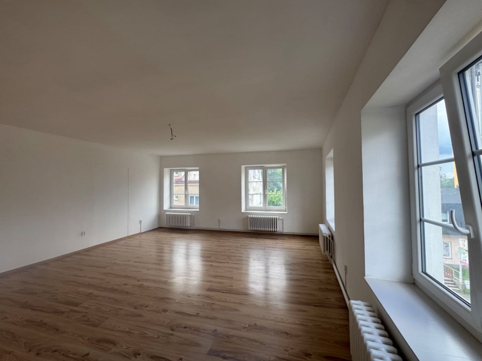 Pronájem bytu 1+1 58 m², Na Perštýně, Liberec, Liberecký kraj Pronájem bytu 1+1 58 m², Na Perštýně, Liberec, Liberecký kraj