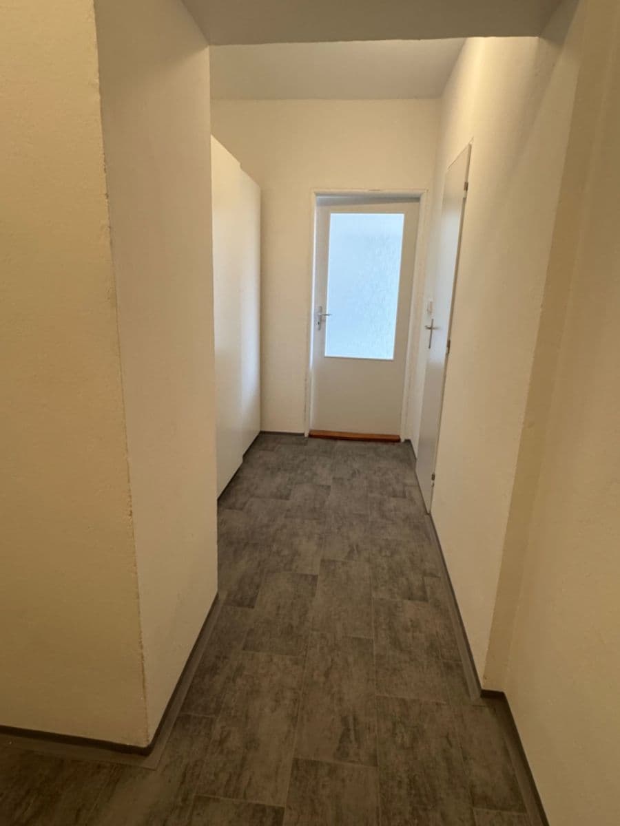 Pronájem bytu 1+1 58 m², Na Perštýně, Liberec, Liberecký kraj Pronájem bytu 1+1 58 m², Na Perštýně, Liberec, Liberecký kraj