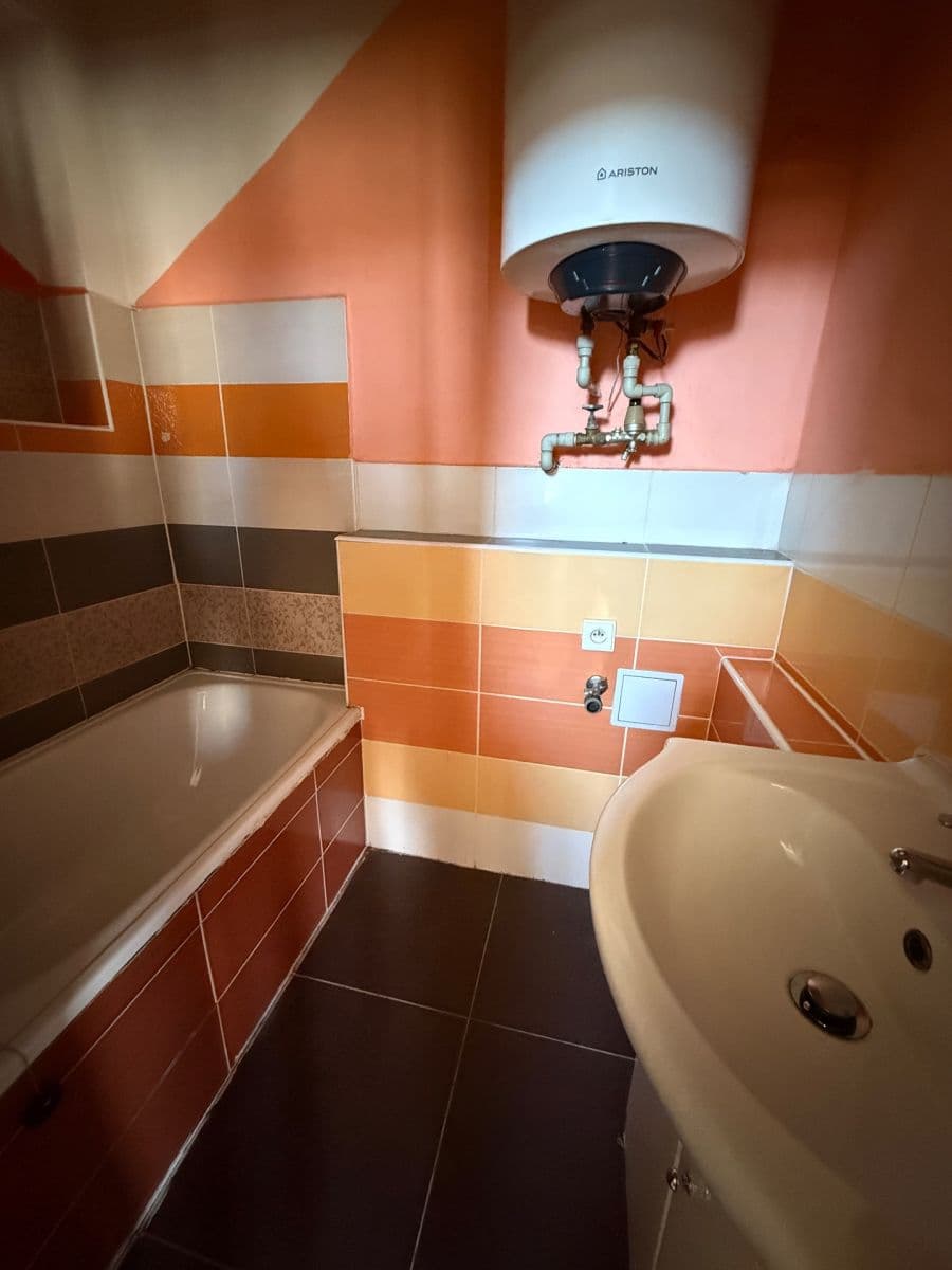 Pronájem bytu 1+1 49 m², Havířská, Teplice, Ústecký kraj Pronájem bytu 1+1 49 m², Havířská, Teplice, Ústecký kraj