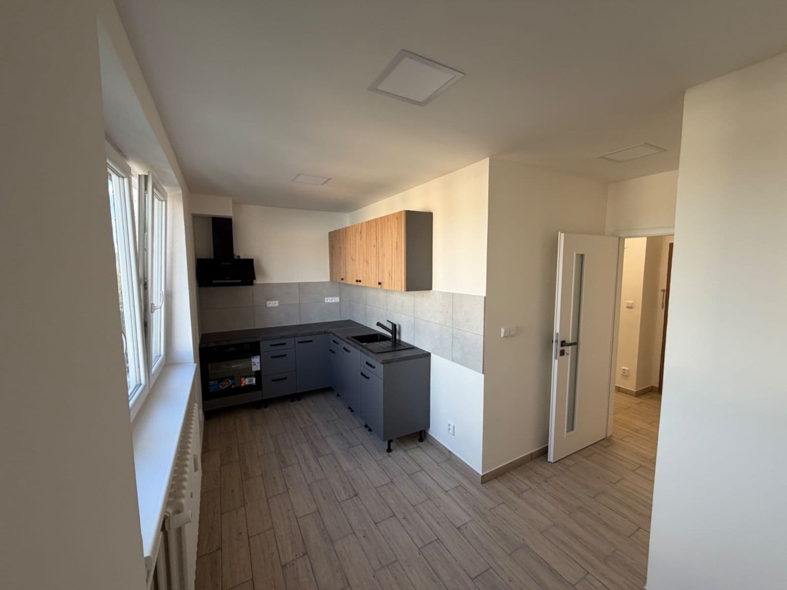 Pronájem bytu 1+1 41 m², Na Vyhaslém, Kladno, Středočeský kraj Pronájem bytu 1+1 41 m², Na Vyhaslém, Kladno, Středočeský kraj
