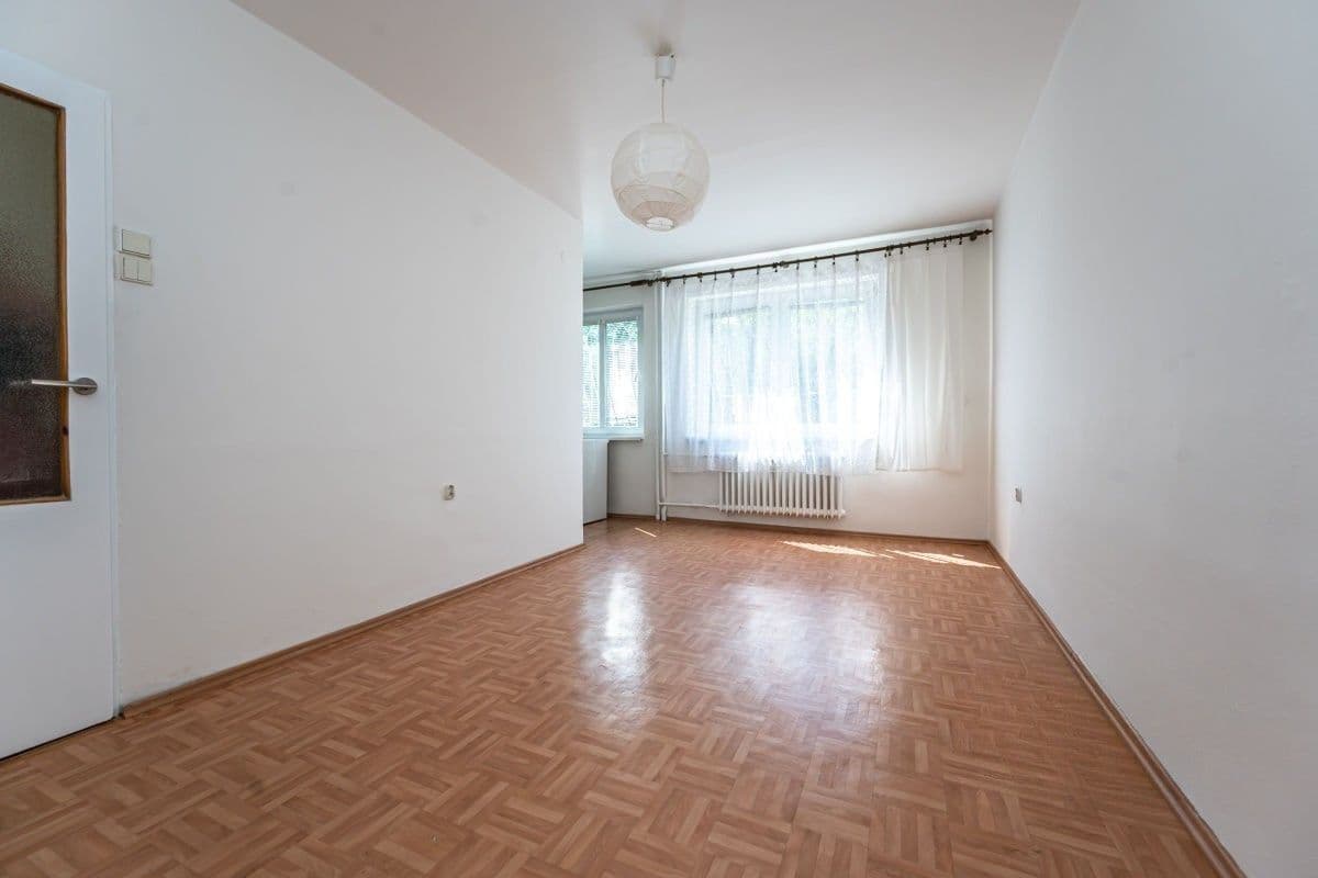 Pronájem bytu 1+kk 29 m², Svojšovická, Praha, Praha Pronájem bytu 1+kk 29 m², Svojšovická, Praha, Praha