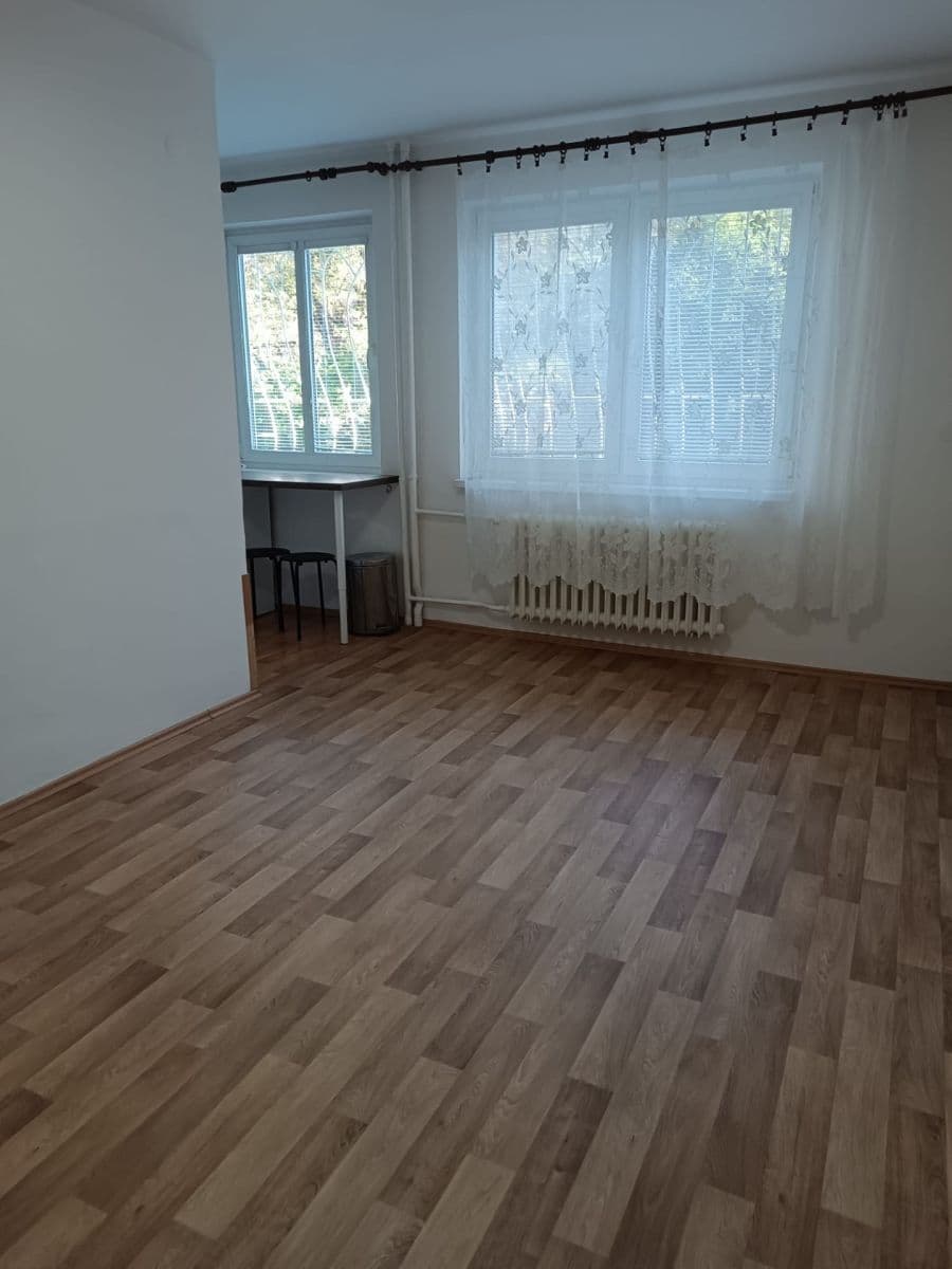 Pronájem bytu 1+kk 29 m², Svojšovická, Praha, Praha Pronájem bytu 1+kk 29 m², Svojšovická, Praha, Praha