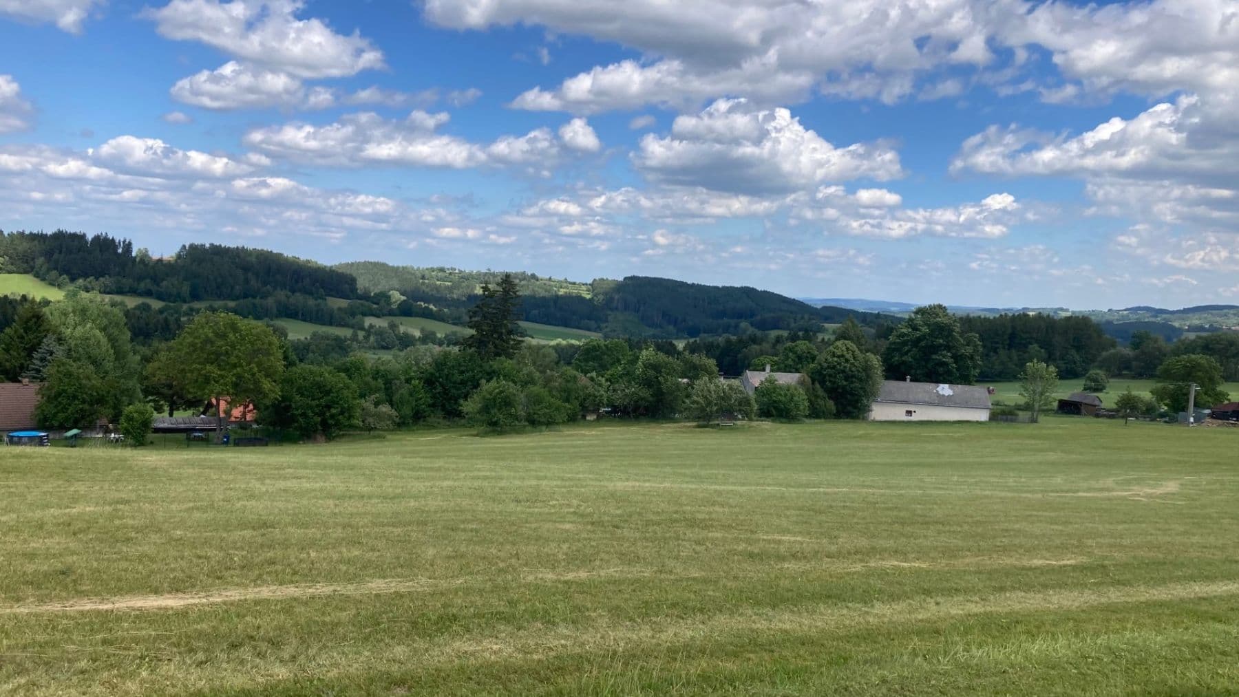Prodej domu 130 m², pozemek 1.200 m², Vrbice, Jihočeský kraj Prodej domu 130 m², pozemek 1.200 m², Vrbice, Jihočeský kraj