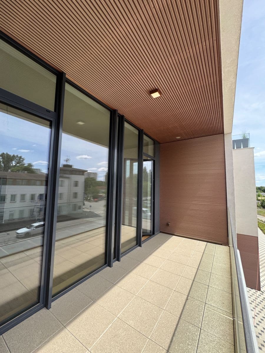 Pronájem bytu 2+kk 50 m², Malešická, Praha, Praha Pronájem bytu 2+kk 50 m², Malešická, Praha, Praha