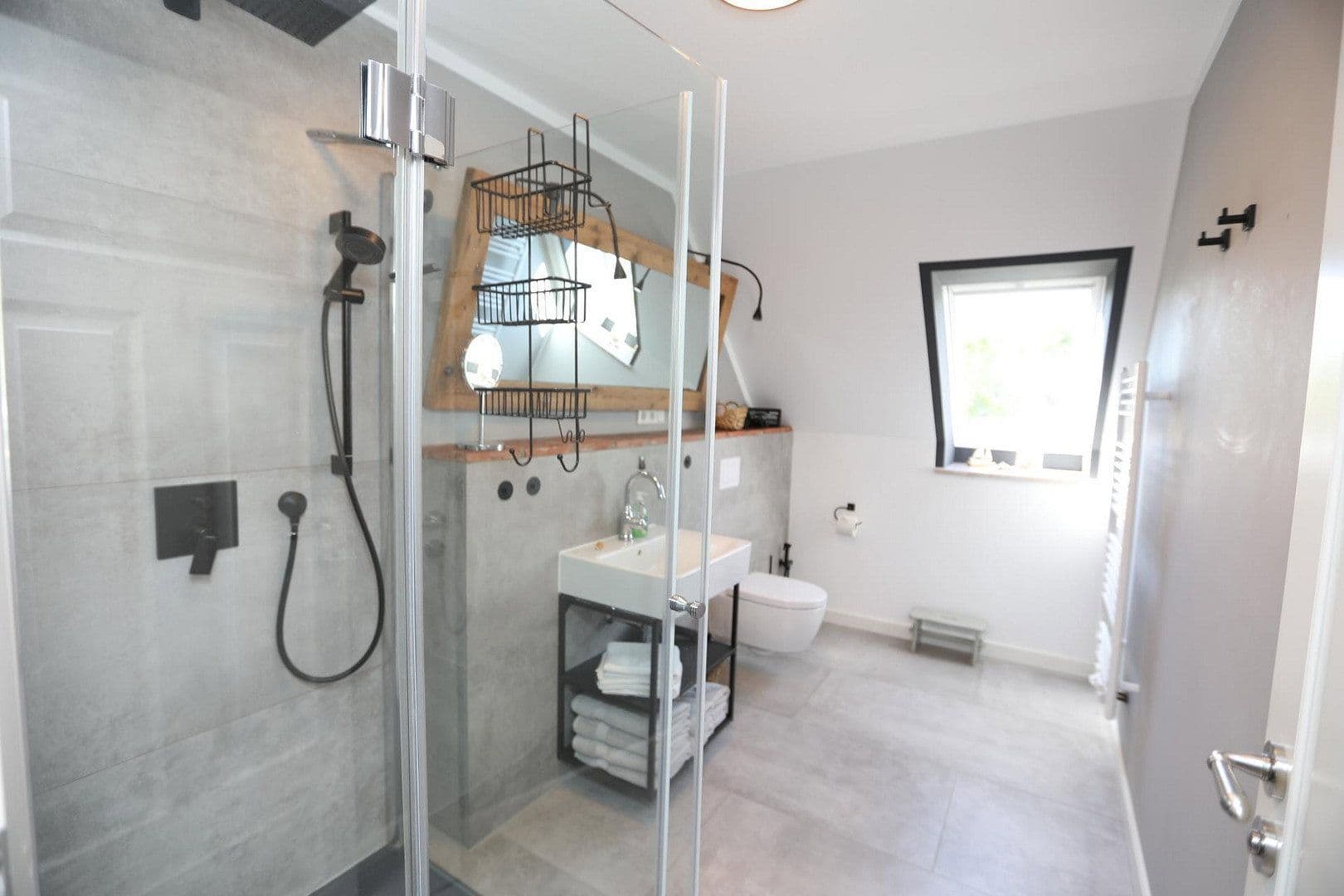 Prodej domu 180 m², pozemek 1.502 m², Aventoft, Šlesvicko-Holštýnsko Prodej domu 180 m², pozemek 1.502 m², Aventoft, Šlesvicko-Holštýnsko