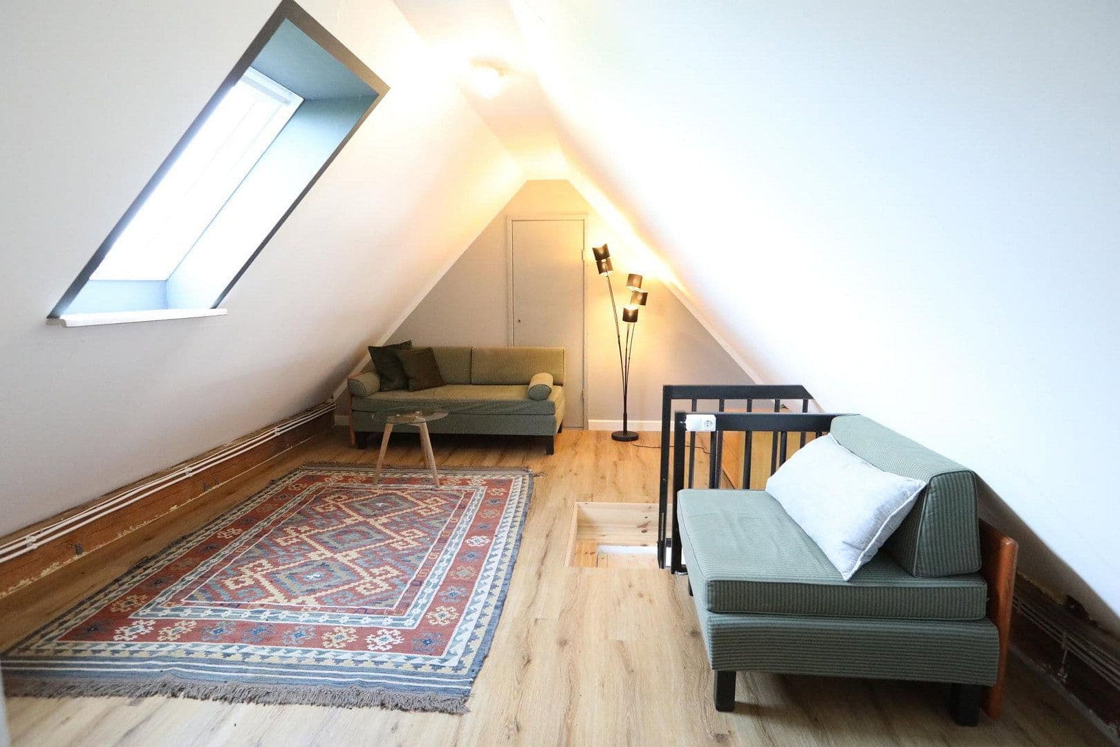 Prodej domu 180 m², pozemek 1.502 m², Aventoft, Šlesvicko-Holštýnsko Prodej domu 180 m², pozemek 1.502 m², Aventoft, Šlesvicko-Holštýnsko