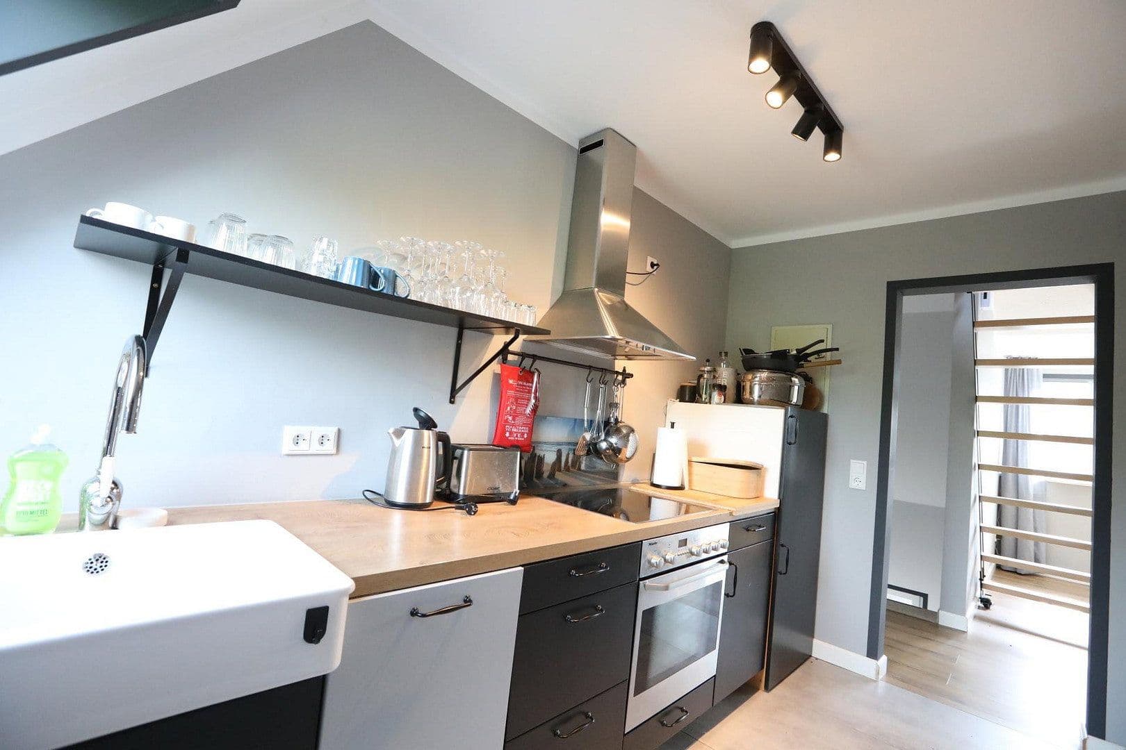 Prodej domu 180 m², pozemek 1.502 m², Aventoft, Šlesvicko-Holštýnsko Prodej domu 180 m², pozemek 1.502 m², Aventoft, Šlesvicko-Holštýnsko