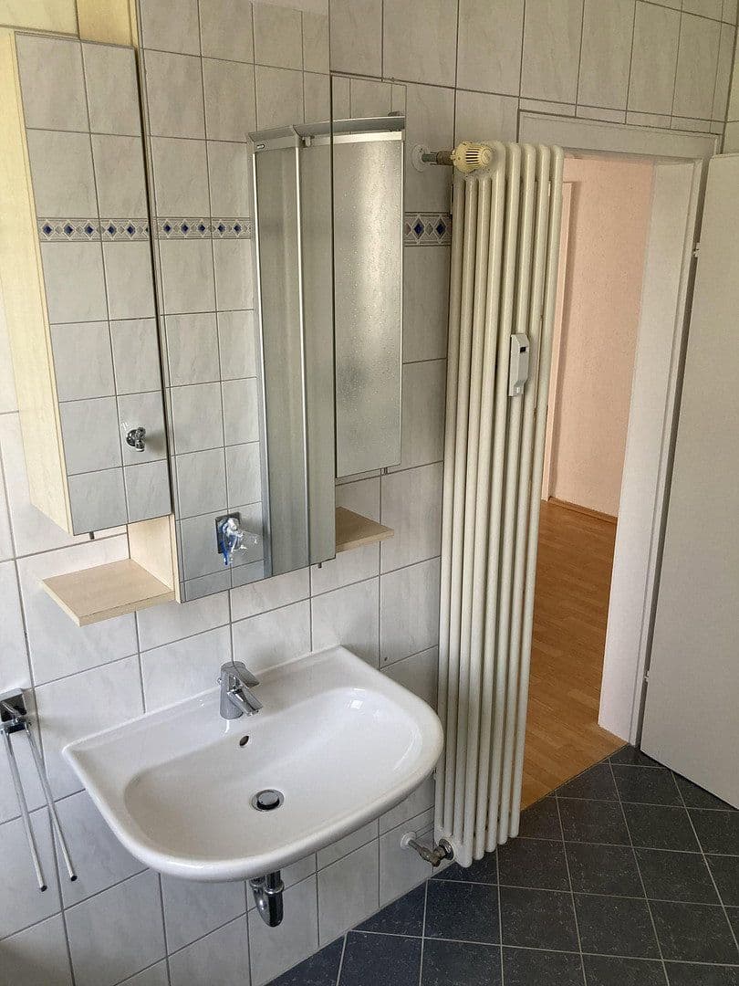 Pronájem bytu 3+kk 90 m², Bruchsal, Bádensko-Württembersko Pronájem bytu 3+kk 90 m², Bruchsal, Bádensko-Württembersko