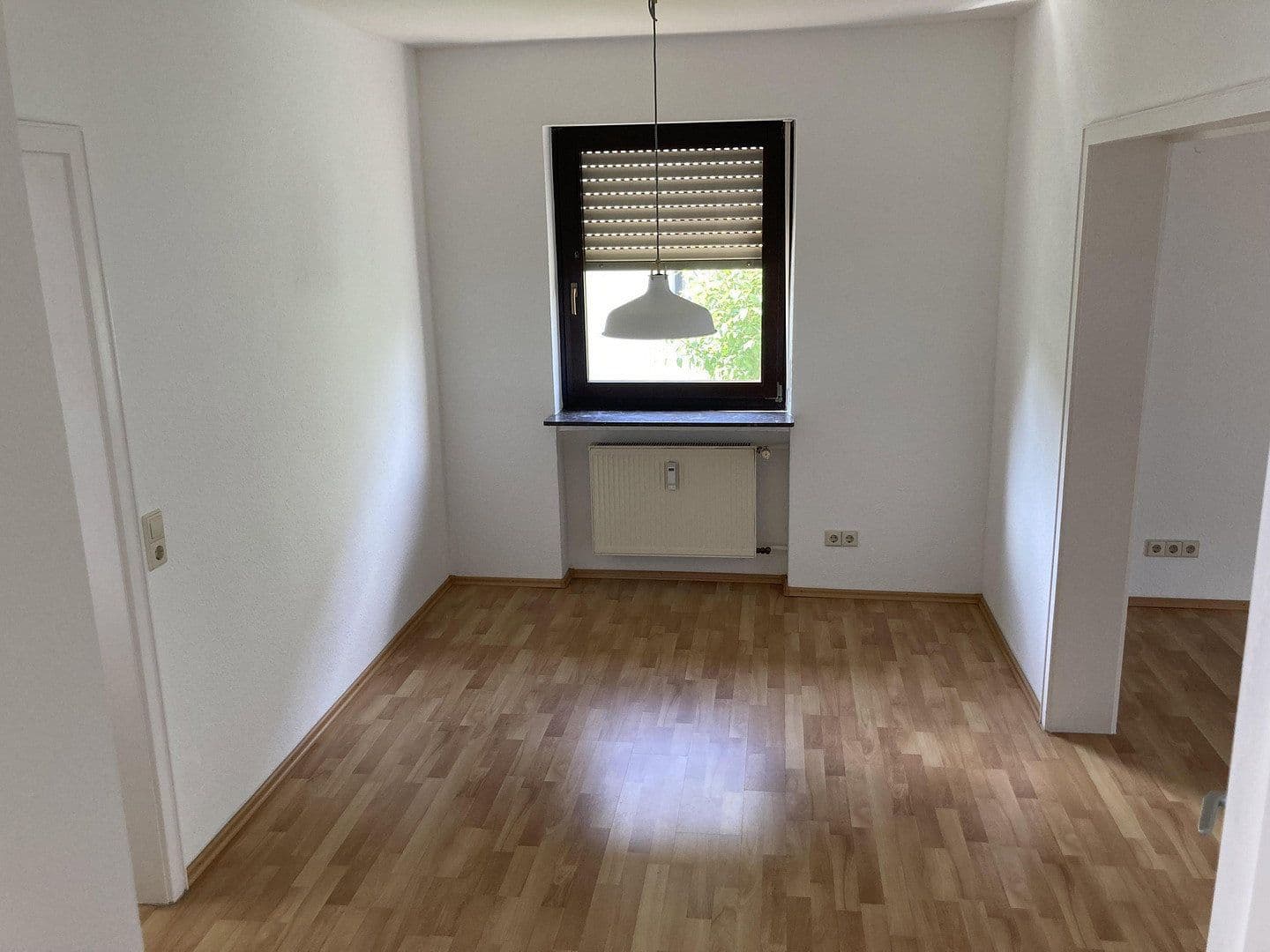 Pronájem bytu 3+kk 90 m², Bruchsal, Bádensko-Württembersko Pronájem bytu 3+kk 90 m², Bruchsal, Bádensko-Württembersko