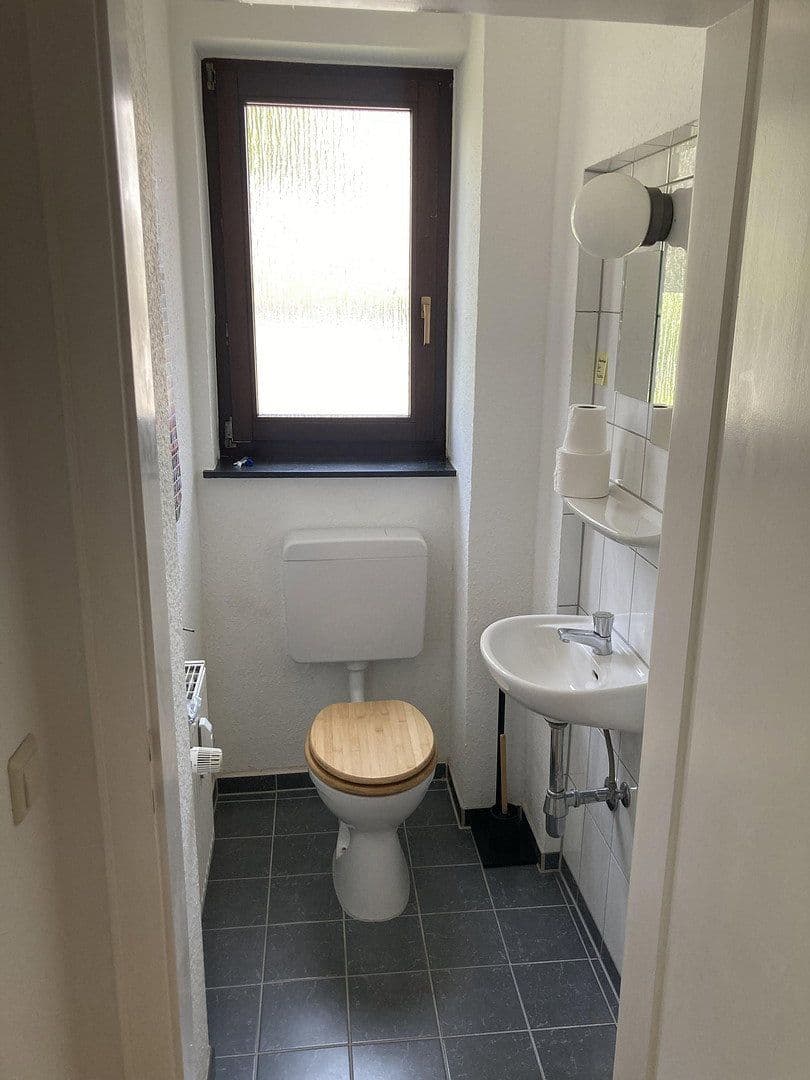 Pronájem bytu 3+kk 90 m², Bruchsal, Bádensko-Württembersko Pronájem bytu 3+kk 90 m², Bruchsal, Bádensko-Württembersko