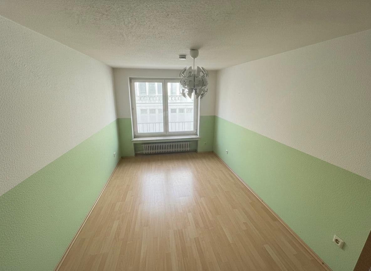 Pronájem bytu 5+kk 120 m², Froweinstraße 16, Wuppertal, Severní Porýní-Vestfálsko Pronájem bytu 5+kk 120 m², Froweinstraße 16, Wuppertal, Severní Porýní-Vestfálsko