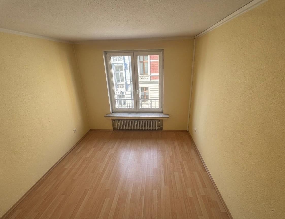 Pronájem bytu 5+kk 120 m², Froweinstraße 16, Wuppertal, Severní Porýní-Vestfálsko Pronájem bytu 5+kk 120 m², Froweinstraße 16, Wuppertal, Severní Porýní-Vestfálsko