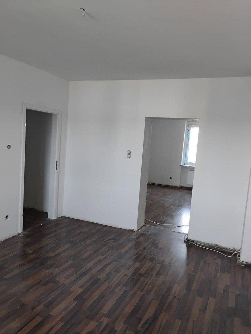 Pronájem bytu 2+1 65 m², Herzogstraße 97, Düsseldorf, Severní Porýní-Vestfálsko Pronájem bytu 2+1 65 m², Herzogstraße 97, Düsseldorf, Severní Porýní-Vestfálsko