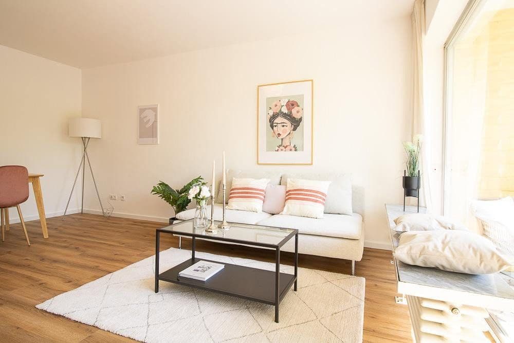 Prodej bytu 3+kk 88 m², Nietzeschtraße 5, Bonn, Severní Porýní-Vestfálsko Prodej bytu 3+kk 88 m², Nietzeschtraße 5, Bonn, Severní Porýní-Vestfálsko