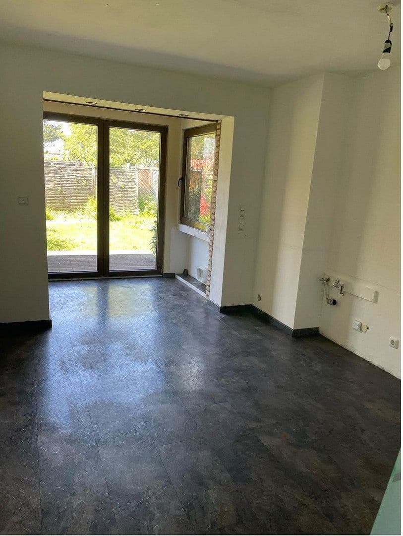 Prodej domu 180 m², pozemek 471 m², Wendelstein, Bavorsko Prodej domu 180 m², pozemek 471 m², Wendelstein, Bavorsko