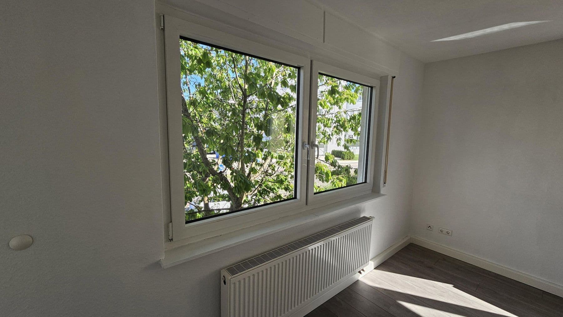 Pronájem bytu 3+1 59 m², Eutighofer Straße 22, Schwäbisch Gmünd, Bádensko-Württembersko Pronájem bytu 3+1 59 m², Eutighofer Straße 22, Schwäbisch Gmünd, Bádensko-Württembersko