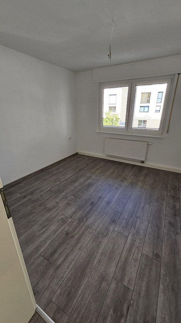 Pronájem bytu 3+1 59 m², Eutighofer Straße 22, Schwäbisch Gmünd, Bádensko-Württembersko Pronájem bytu 3+1 59 m², Eutighofer Straße 22, Schwäbisch Gmünd, Bádensko-Württembersko
