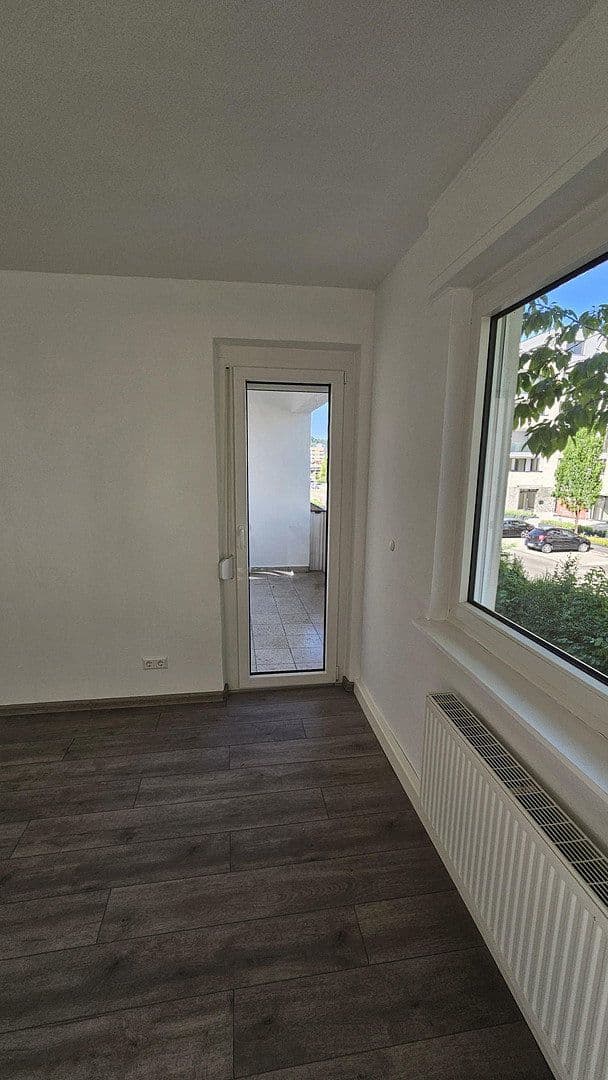 Pronájem bytu 3+1 59 m², Eutighofer Straße 22, Schwäbisch Gmünd, Bádensko-Württembersko Pronájem bytu 3+1 59 m², Eutighofer Straße 22, Schwäbisch Gmünd, Bádensko-Württembersko