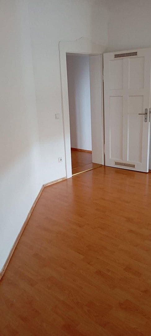 Pronájem bytu 2+1 70 m², Von-der-Tann-Straße 135, Nürnberg, Bavorsko Pronájem bytu 2+1 70 m², Von-der-Tann-Straße 135, Nürnberg, Bavorsko