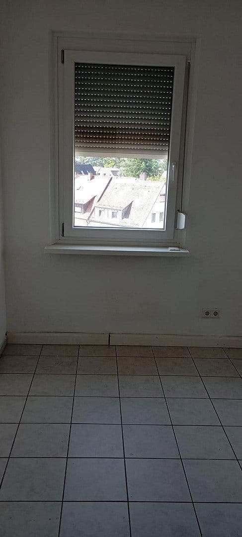 Pronájem bytu 2+1 70 m², Von-der-Tann-Straße 135, Nürnberg, Bavorsko Pronájem bytu 2+1 70 m², Von-der-Tann-Straße 135, Nürnberg, Bavorsko