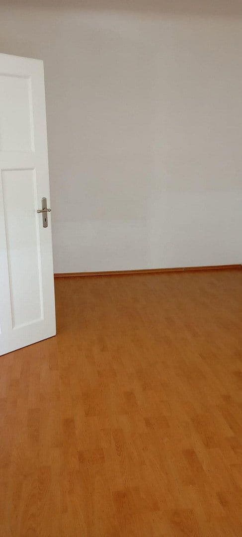 Pronájem bytu 2+1 70 m², Von-der-Tann-Straße 135, Nürnberg, Bavorsko Pronájem bytu 2+1 70 m², Von-der-Tann-Straße 135, Nürnberg, Bavorsko